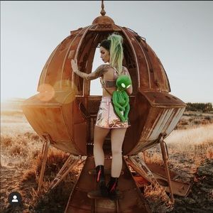 Dollskill alien backpack (read description)